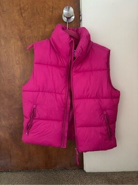 Old Navy Girls' Bright Pink Puffy Vest